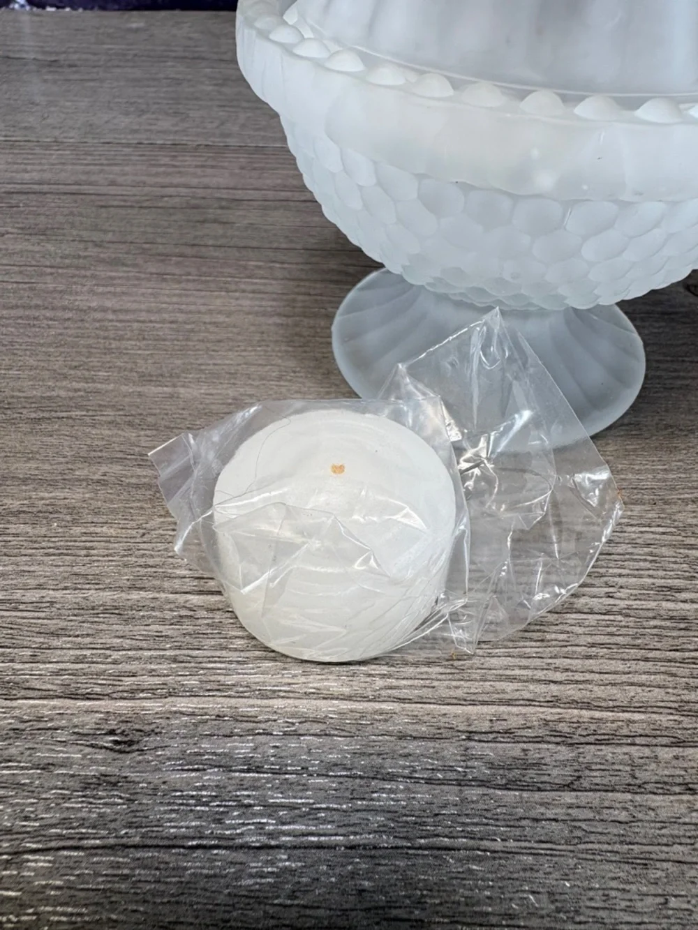 Fairy Courting Lamp White Floral Frosted Glass Candle Lamp - Picture 9 of 10